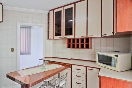 Apartamento à venda com 105m², 3 quartos e 2 vagasCozinha