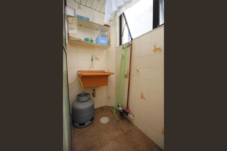 Apartamento para alugar com 65m², 2 quartos e 1 vagaÁrea de Serviço