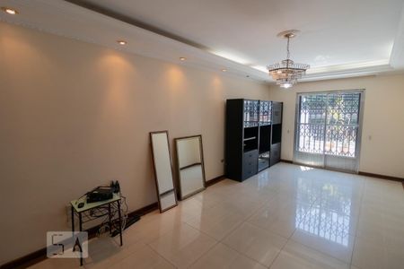 Sala de casa à venda com 4 quartos, 250m² em Vila Palmeiras, São Paulo