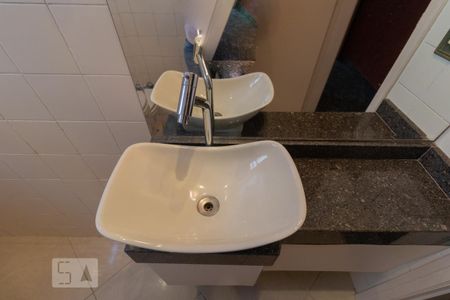 Lavabo de casa à venda com 4 quartos, 250m² em Vila Palmeiras, São Paulo