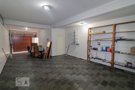 Garagem de casa à venda com 4 quartos, 250m² em Vila Palmeiras, São Paulo