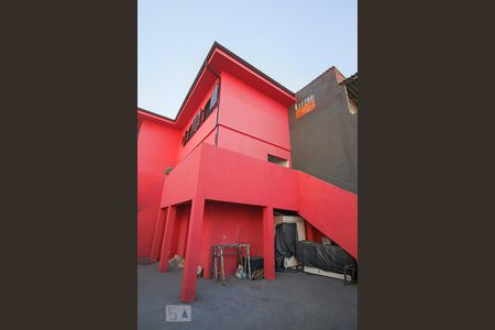 Casa à venda com 300m², 3 quartos e 8 vagas Casa à venda com 300m², 3 quartos e 8 vagasQuintal