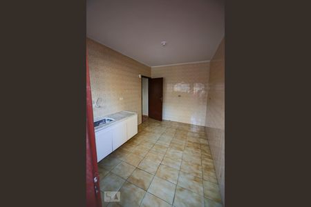 Casa à venda com 300m², 3 quartos e 8 vagas Casa à venda com 300m², 3 quartos e 8 vagasCozinha