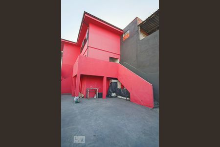 Casa à venda com 300m², 3 quartos e 8 vagas Casa à venda com 300m², 3 quartos e 8 vagasGaragem