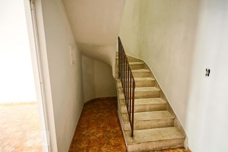 Casa à venda com 300m², 3 quartos e 8 vagas Casa à venda com 300m², 3 quartos e 8 vagasAcesso Escadas