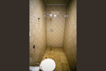 Casa à venda com 300m², 3 quartos e 8 vagas Casa à venda com 300m², 3 quartos e 8 vagasQuarto 3