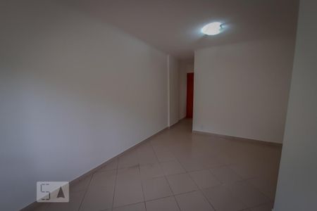 Sala de apartamento à venda com 3 quartos, 66m² em Cidade Líder, São Paulo