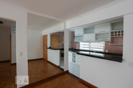Sala de apartamento para alugar com 2 quartos, 80m² em Vila Uberabinha, São Paulo