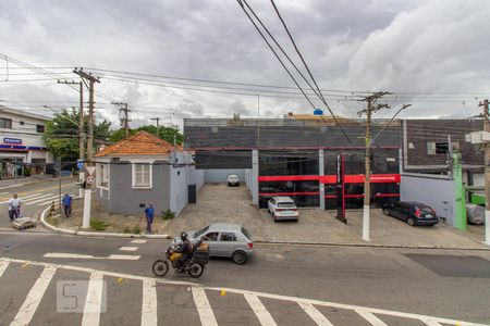 Vista Quarto 1  de casa para alugar com 3 quartos, 100m² em Água Rasa, São Paulo