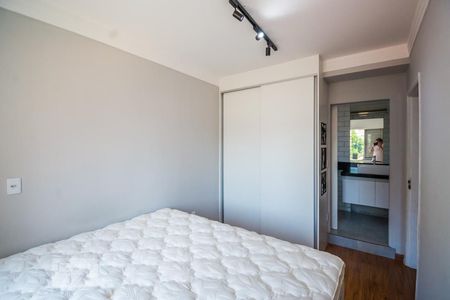 Suíte de apartamento para alugar com 1 quarto, 50m² em Cambuí, Campinas
