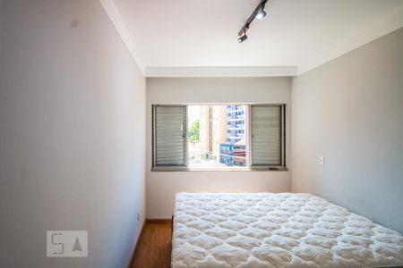 Suíte de apartamento para alugar com 1 quarto, 50m² em Cambuí, Campinas