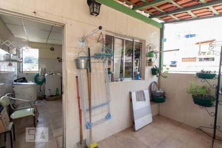 Casa à venda com 150m², 2 quartos e 1 vagaÁrea de serviço