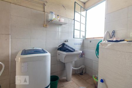 Casa à venda com 150m², 2 quartos e 1 vagaÁrea de serviço