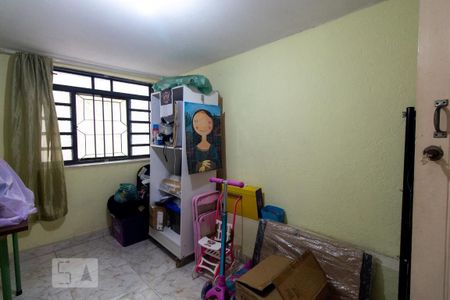 Casa à venda com 150m², 2 quartos e 1 vagaQuarto da garagem