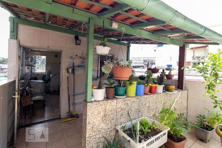 Casa à venda com 150m², 2 quartos e 1 vagaÁrea de serviço