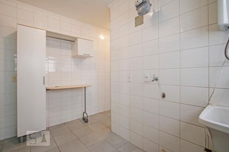 Apartamento para alugar com 105m², 3 quartos e 2 vagas Apartamento para alugar com 105m², 3 quartos e 2 vagasLavanderia