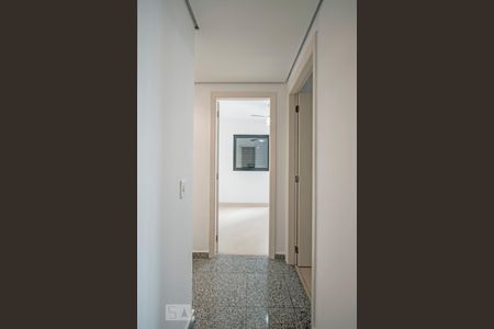 Hall dos Quartos de apartamento para alugar com 3 quartos, 105m² em Itaim Bibi, São Paulo
