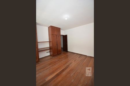 Casa à venda com 315m², 4 quartos e 1 vagaQuarto 3