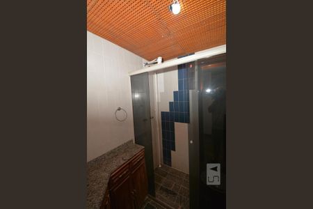 Casa à venda com 315m², 4 quartos e 1 vagaBanheiro
