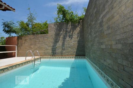 Piscina de casa à venda com 4 quartos, 315m² em Vila Valqueire, Rio de Janeiro