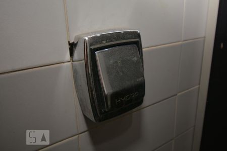 Casa à venda com 315m², 4 quartos e 1 vagaBanheiro da Suíte 2