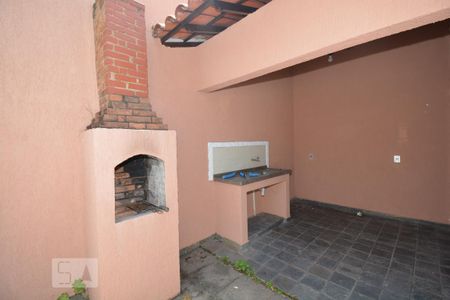 Casa à venda com 315m², 4 quartos e 1 vagaChurrasqueira