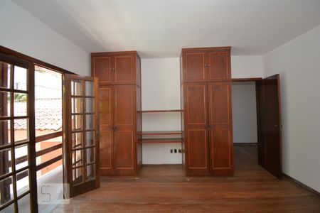 Casa à venda com 315m², 4 quartos e 1 vagaQuarto 3