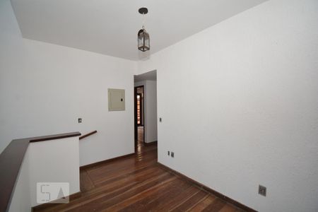 Casa à venda com 315m², 4 quartos e 1 vagaHall dos Quartos