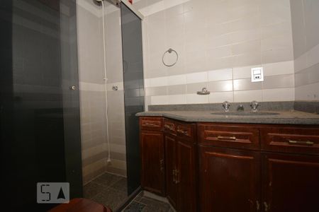 Casa à venda com 315m², 4 quartos e 1 vagaBanheiro da Suíte 2