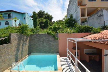 Vista do Quarto 3 de casa à venda com 4 quartos, 315m² em Vila Valqueire, Rio de Janeiro