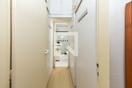 Apartamento à venda com 200m², 3 quartos e 1 vagaCloset da suíte