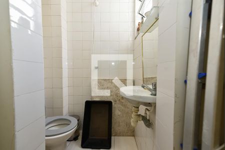 Apartamento à venda com 200m², 3 quartos e 1 vagaBanheiro de Serviço