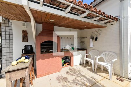 Apartamento à venda com 200m², 3 quartos e 1 vagaárea externa - Churrasqueira