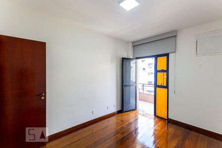 Quarto 1 de apartamento para alugar com 4 quartos, 279m² em Ingá, Niterói