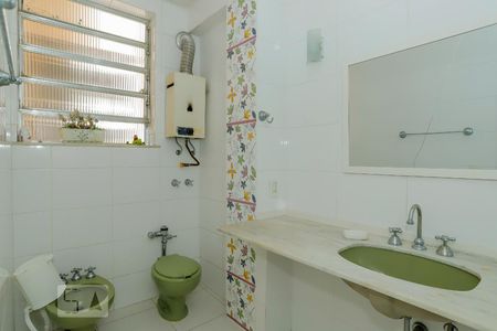 Apartamento à venda com 193m², 5 quartos e 1 vagaBanheiro  - Suite