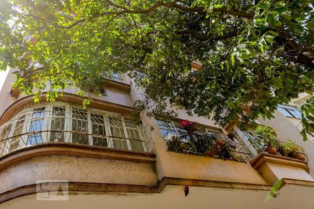 Apartamento à venda com 193m², 5 quartos e 1 vagaFachada 