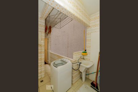 Apartamento à venda com 193m², 5 quartos e 1 vagaÁrea de Serviço