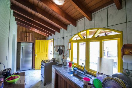 Casa de condomínio à venda com 120m², 2 quartos e 2 vagasBanheiro