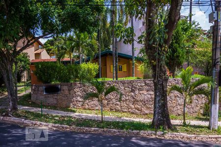 Casa de condomínio à venda com 120m², 2 quartos e 2 vagasFachada