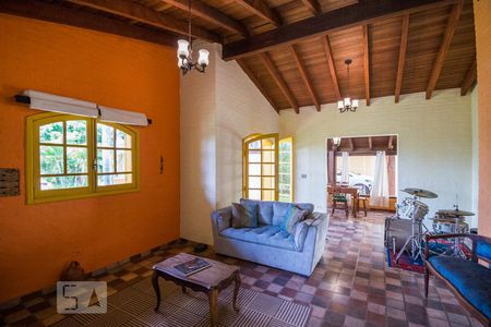 Sala de casa de condomínio à venda com 2 quartos, 120m² em Loteamento Caminhos de São Conrado (sousas), Campinas