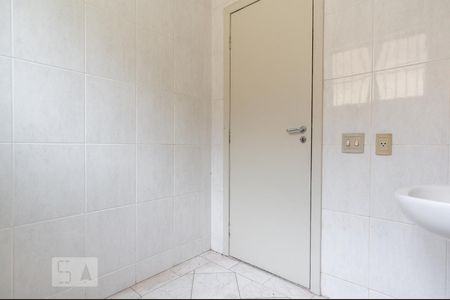 Lavabo de casa à venda com 3 quartos, 320m² em City América, São Paulo