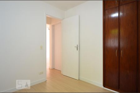 Quarto 1 de apartamento para alugar com 2 quartos, 50m² em Vila Paulista, São Paulo