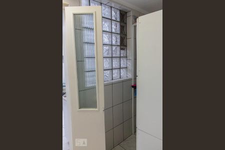 Apartamento à venda com 68m², 2 quartos e 1 vagaÁrea de Serviço