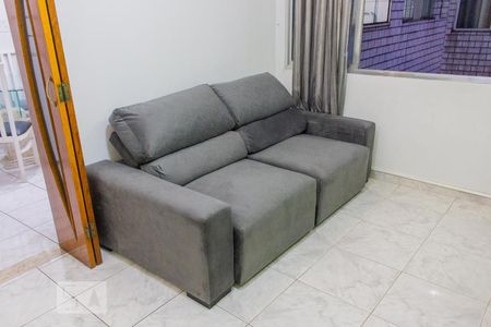 Sofá de apartamento à venda com 2 quartos, 68m² em Campestre, Santo André