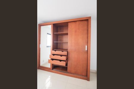 Suíte de apartamento para alugar com 3 quartos, 84m² em Setor Urias Magalhães, Goiânia