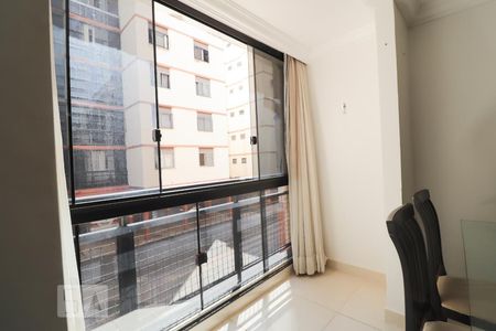 Sacada de apartamento para alugar com 3 quartos, 84m² em Setor Urias Magalhães, Goiânia