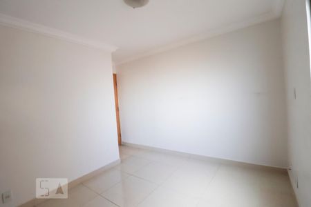 Apartamento para alugar com 84m², 3 quartos e 1 vaga Apartamento para alugar com 84m², 3 quartos e 1 vagaSuíte