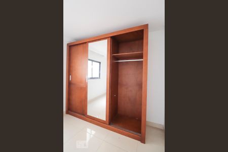 Apartamento para alugar com 84m², 3 quartos e 1 vaga Apartamento para alugar com 84m², 3 quartos e 1 vagaSuíte