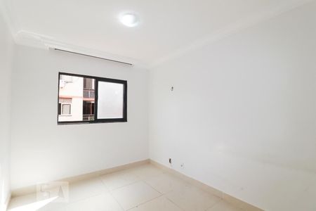 Quarto 1 de apartamento para alugar com 3 quartos, 84m² em Setor Urias Magalhães, Goiânia