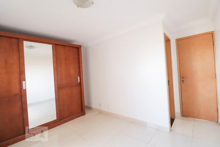 Apartamento para alugar com 84m², 3 quartos e 1 vaga Apartamento para alugar com 84m², 3 quartos e 1 vagaSuíte